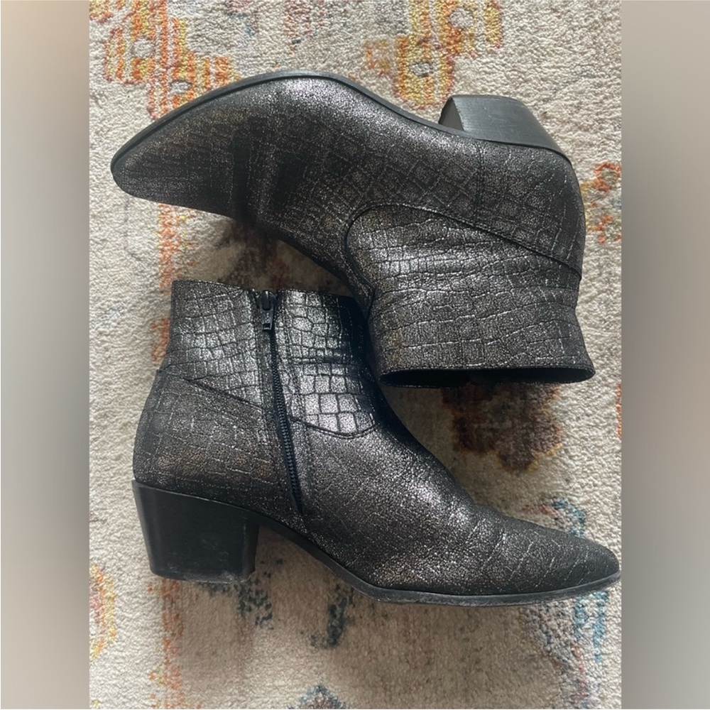 Saint Laurent Wyatt Silver Crocodile Embossed Ankle Boots 36.5 US 6.5 - Picture 6 of 8